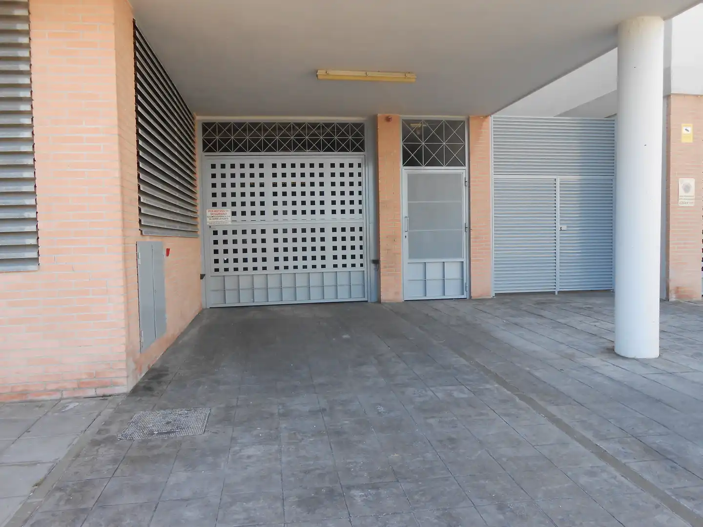 Garaje de alquiler en Avenida Virgen de la Palma, 10, Bajadilla - Fuente Nueva