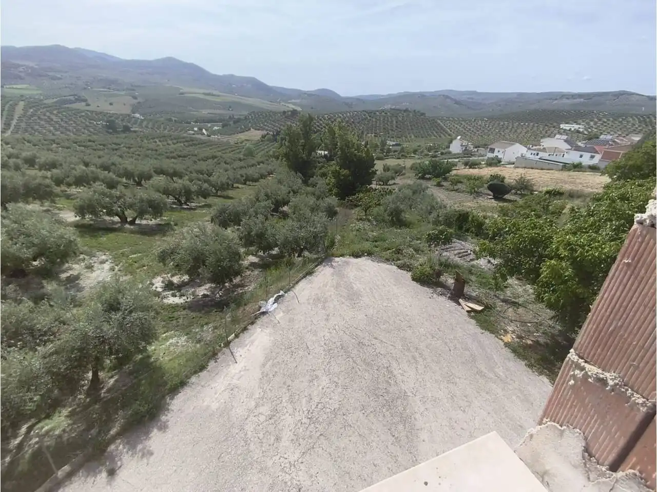 Edificio en venta en Moclín