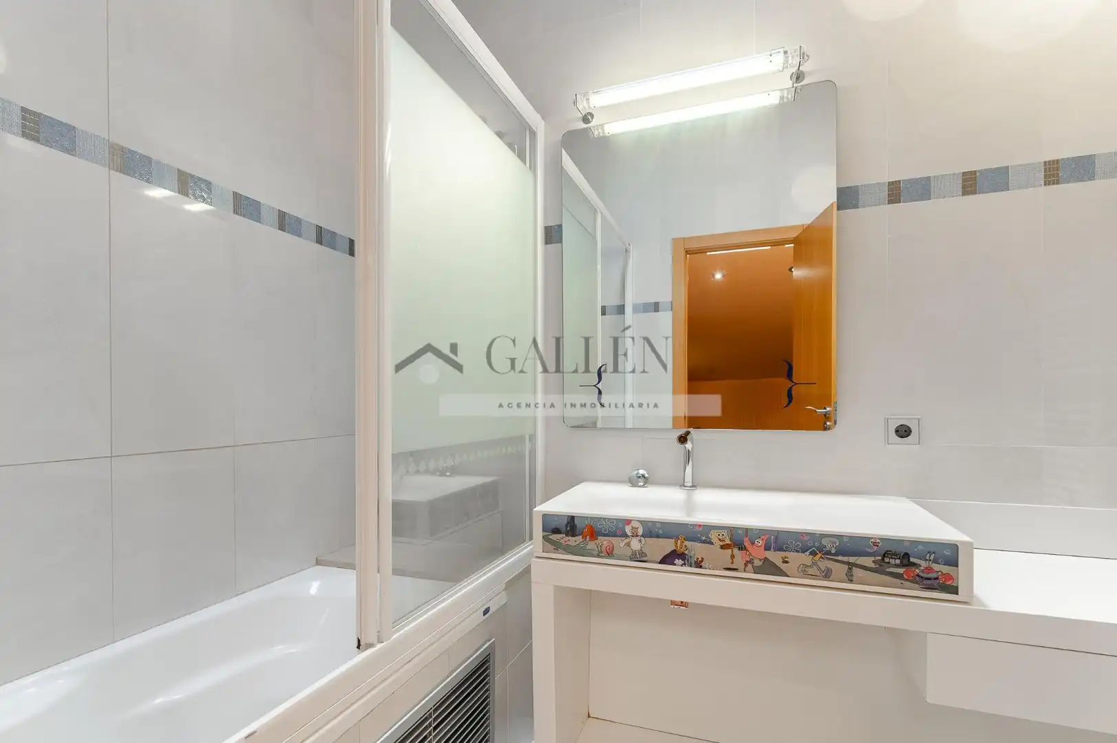 Bathroom of Attic for sale in Castellón de la Plana / Castelló de la Plana  with Air Conditioner, Heating and Terrace