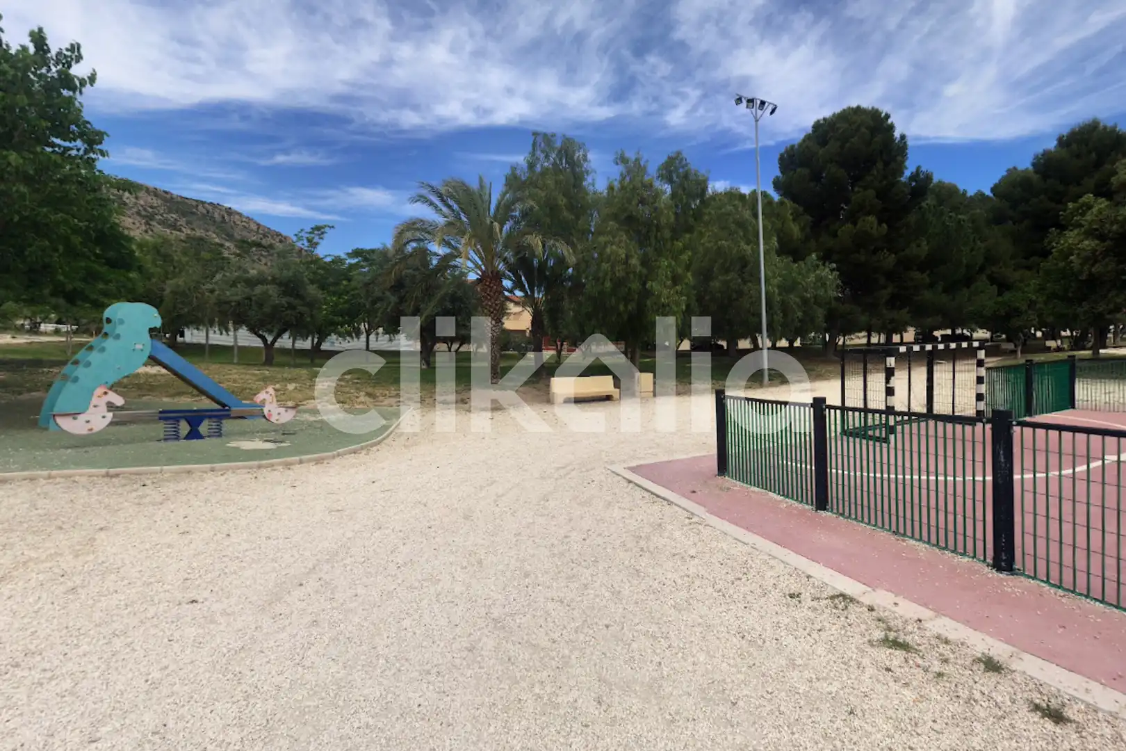 Exterior view of Houses for sale in Elda  with Terrace and Swimming Pool