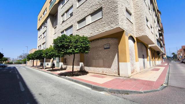 Local comercial en Alquiler en El Ranero