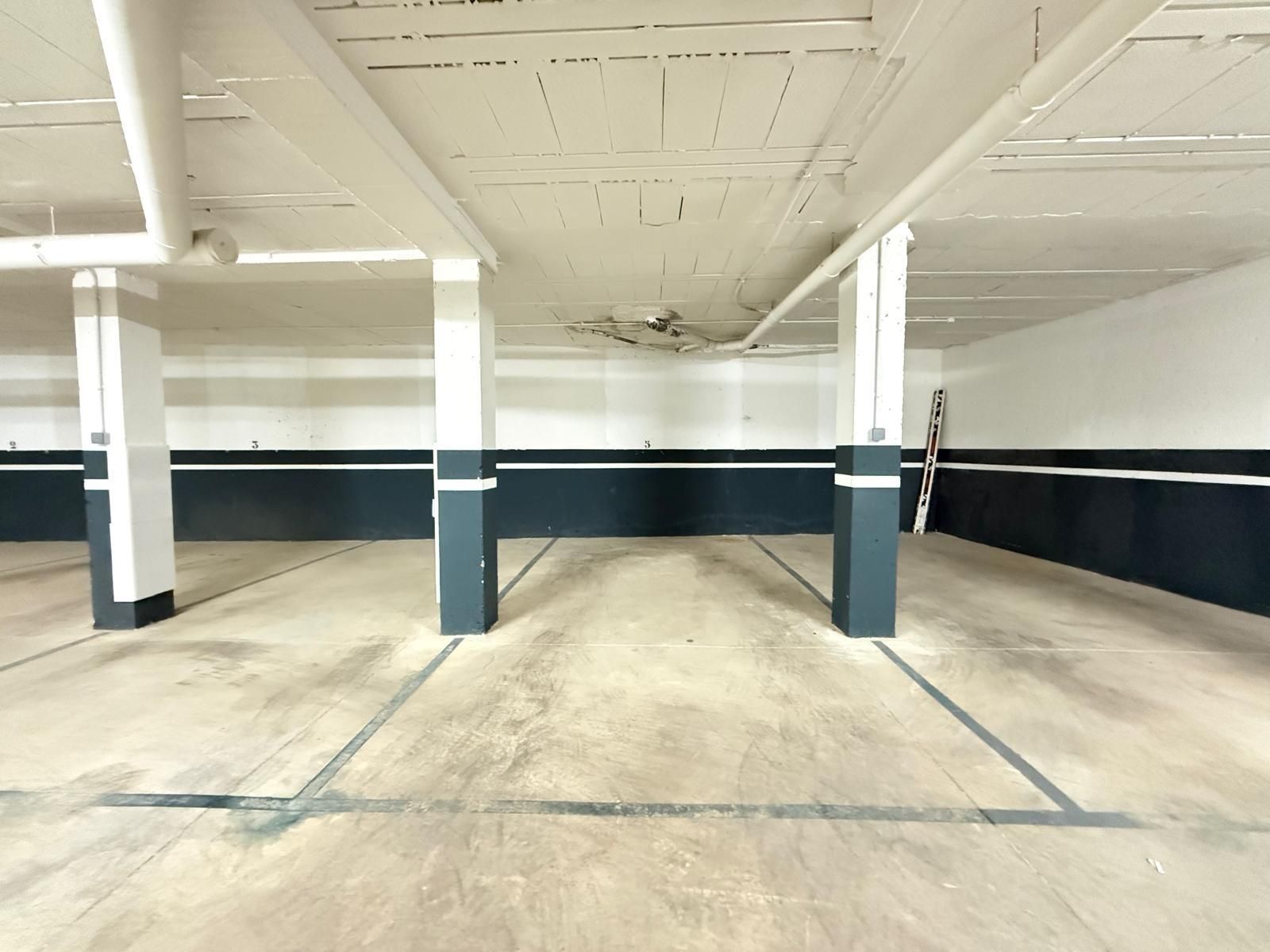 Garage for sale in Chipiona