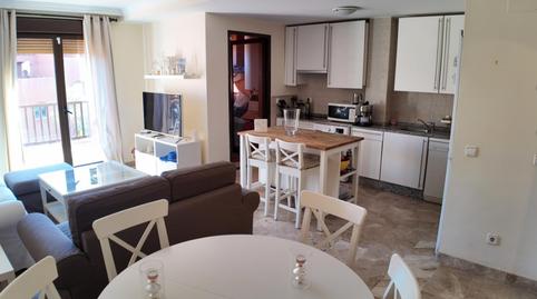 Foto 2 de Pis en venda a Bahía Dorada, Estepona