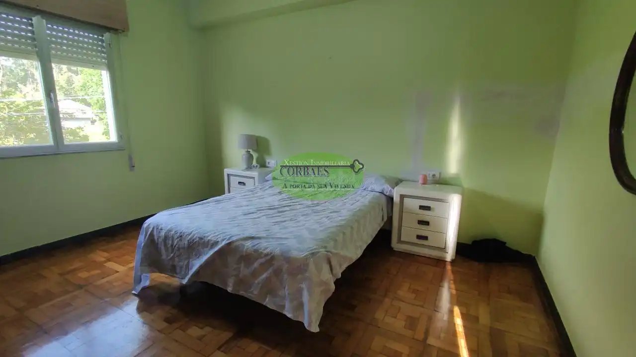 Dormitori de Casa o xalet en venda en Cortegada amb Calefacció, Jardí privat i Parquet