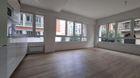 Foto 2 de Pis en venda a Barrio del Centro, Asturias