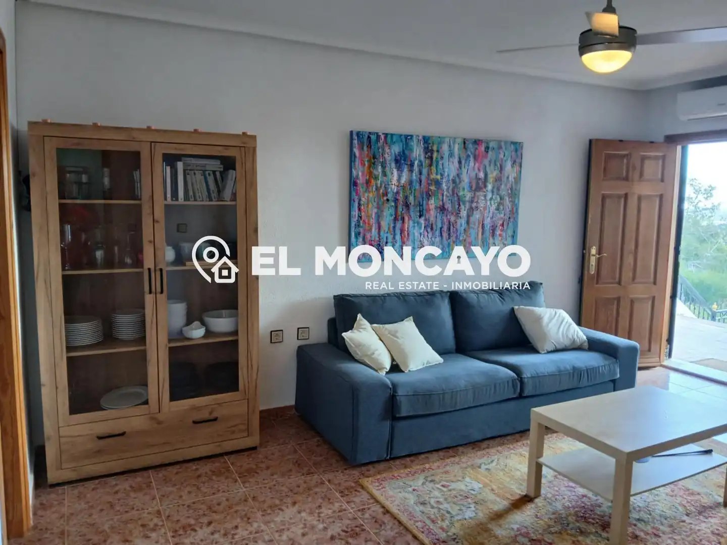 Sala d'estar de Casa o xalet en venda en Orihuela amb Aire condicionat, Calefacció i Jardí privat