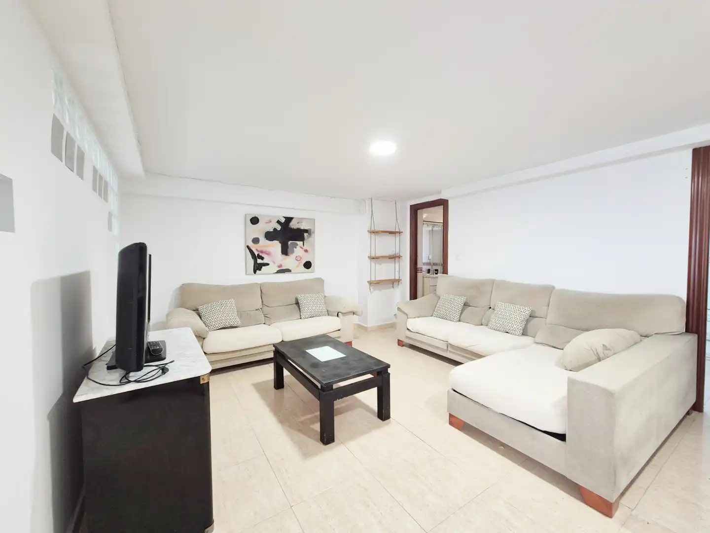Appartement avec ascenseur à louer à Carrer de Romeu de Corbera, imagen 4