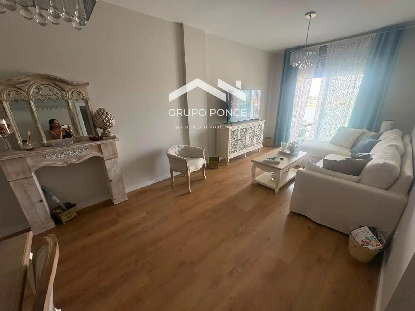 Wohnzimmer von Wohnung zum Verkauf in Jerez de la Frontera mit Abstellraum, Schwimmbad und Gemeinschaftspool