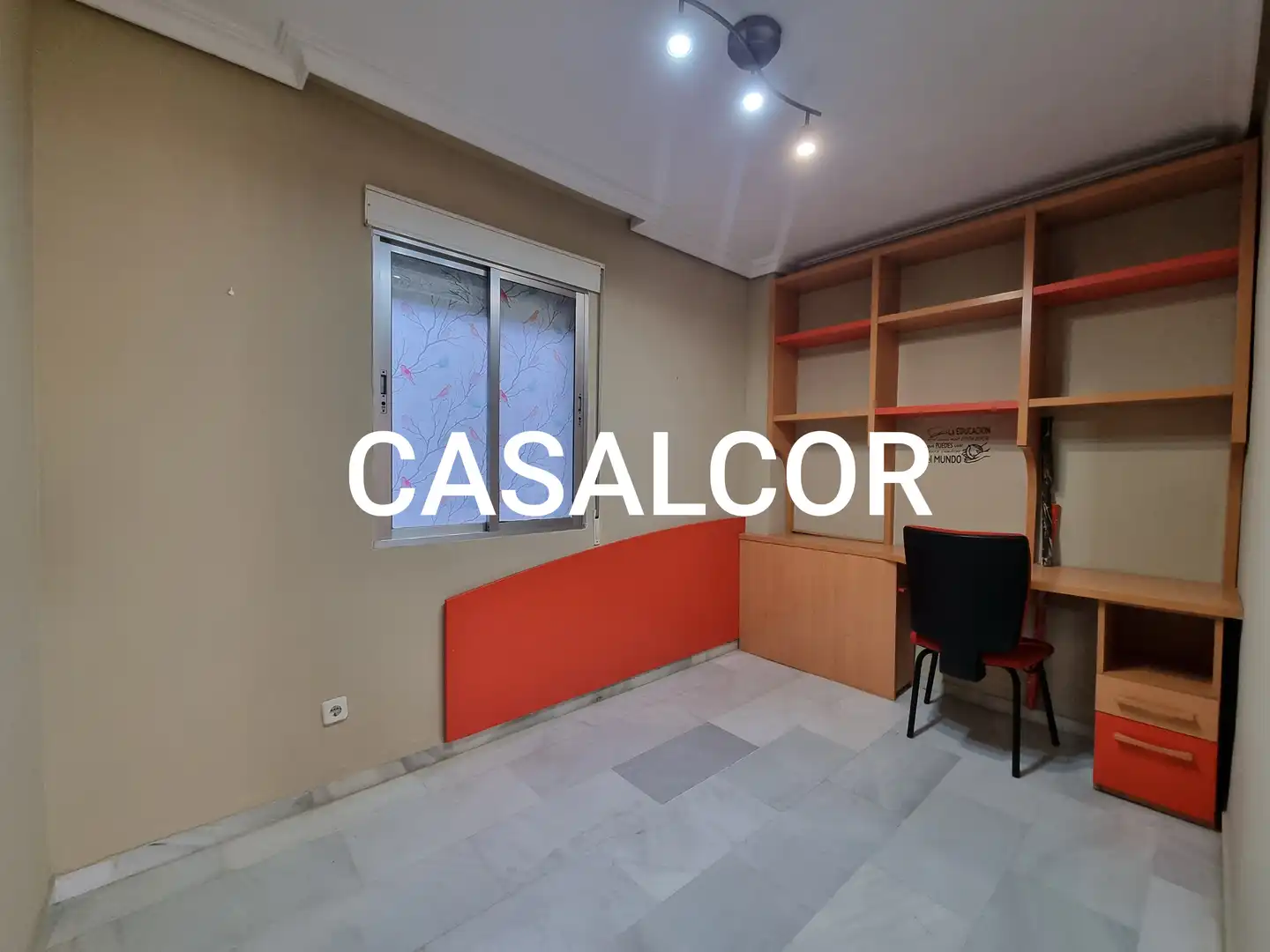 Piso de alquiler en Urbadiez - Entrepuentes