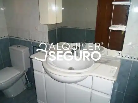 Piso de alquiler en Valle de Ayora, Barrio de Benicalap