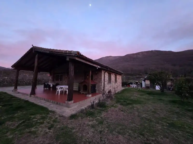 Garden of Houses for sale in Plasencia  with Heating and Storage room