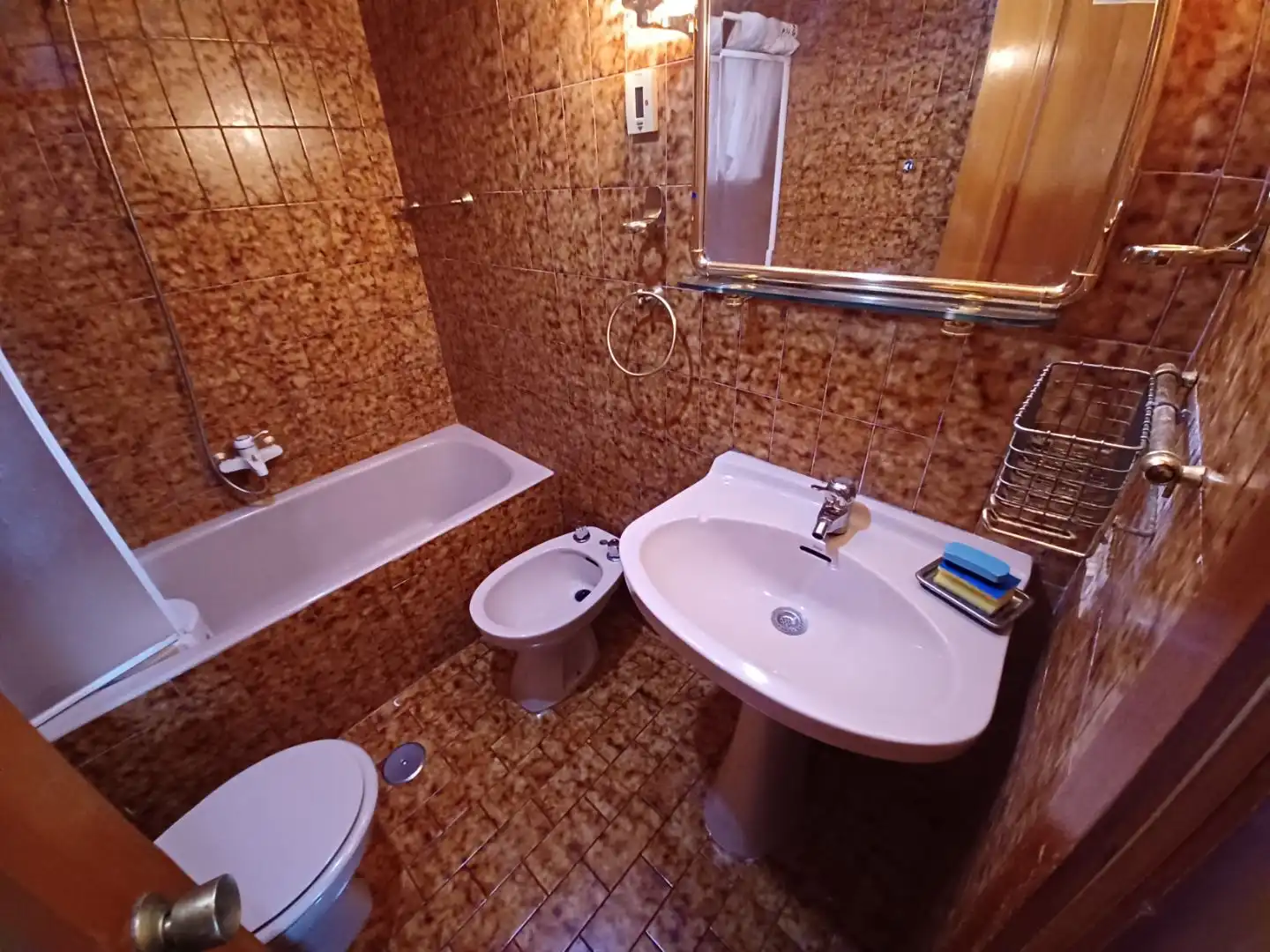 Baño de Piso en venta en El Espinar con Calefacción, Jardín privado y Parquet