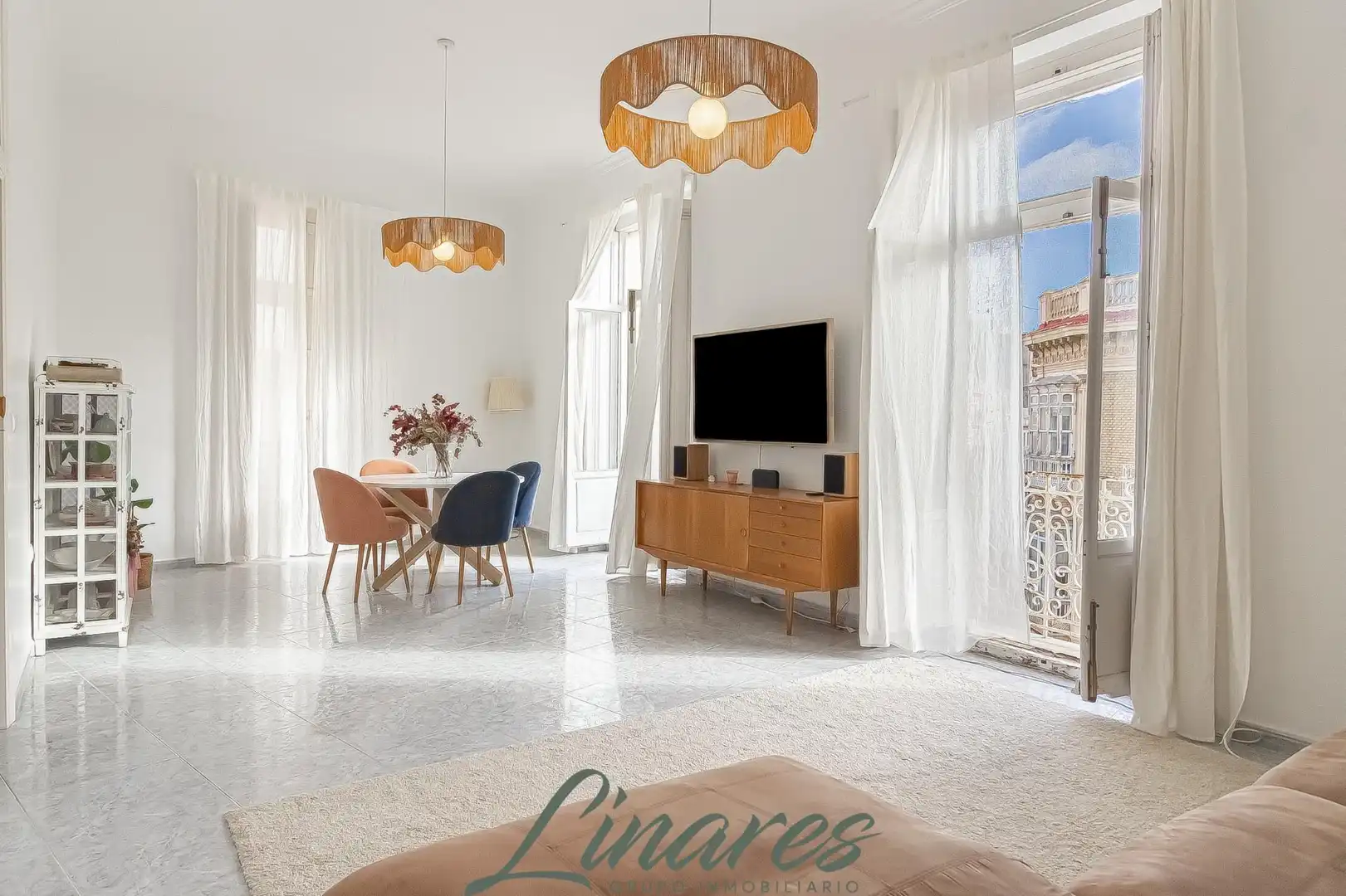 Sala d'estar de Apartament en venda en Cartagena amb Balcó