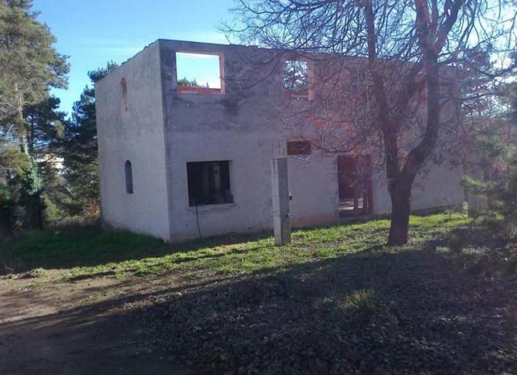 Vista exterior de Edifici en venda en Moià