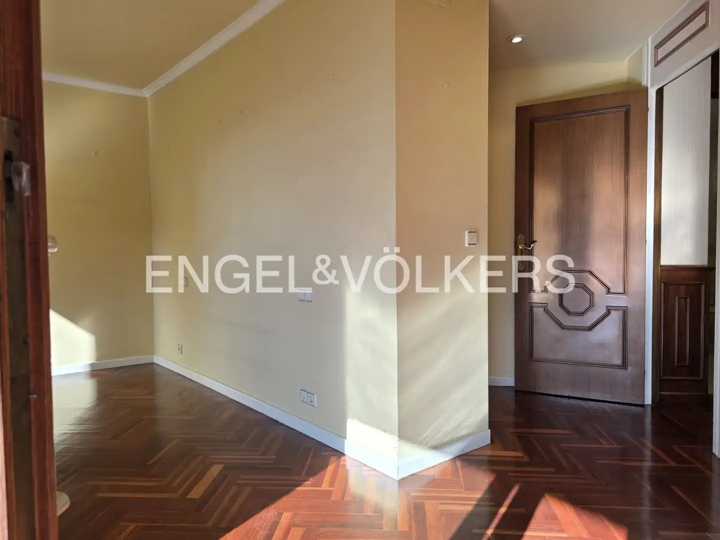 Piso de alquiler en Vigo  con Calefacción y Terraza