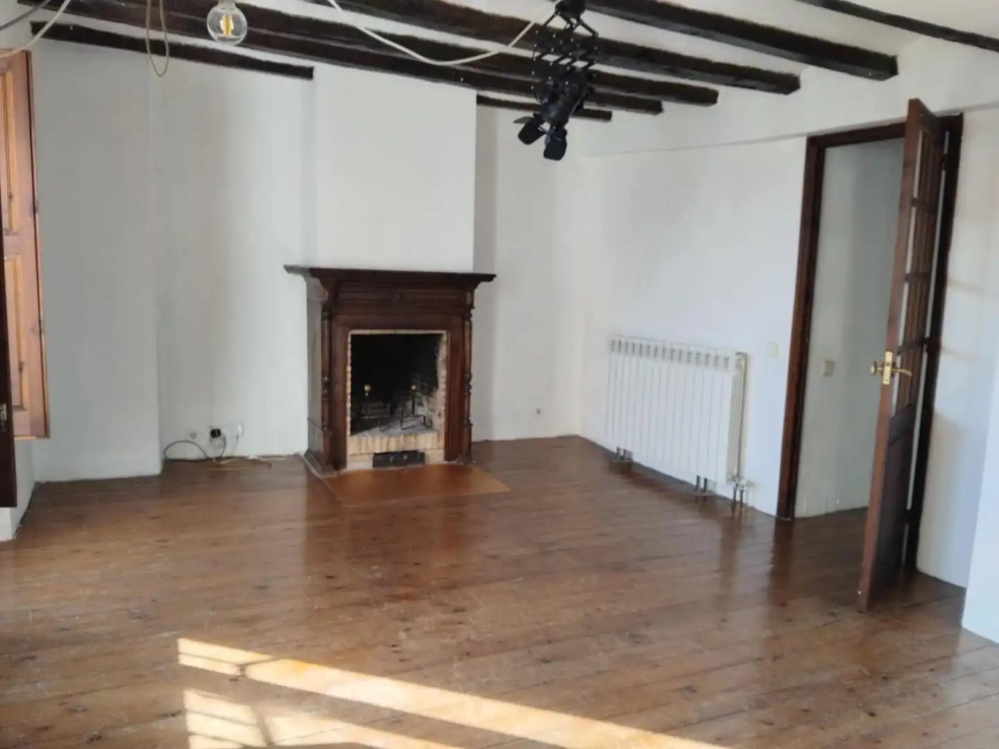 Sala d'estar de Casa adosada en venda en Ribera d'Urgellet amb Calefacció