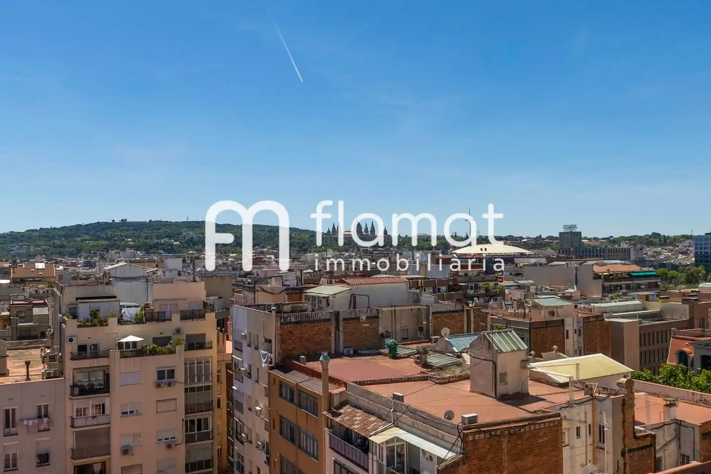 Attic for sale in Barcelona  with Air Conditioner, Terrace and Furnished