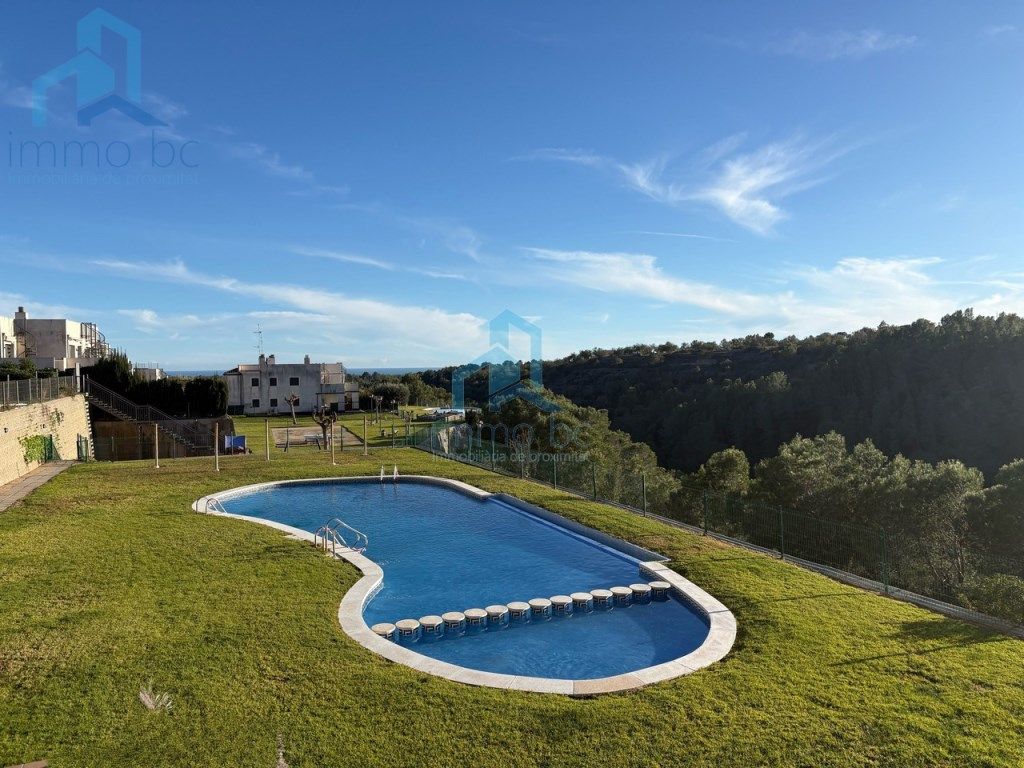 Piscina de Planta baixa en venda en Mont-roig del Camp
