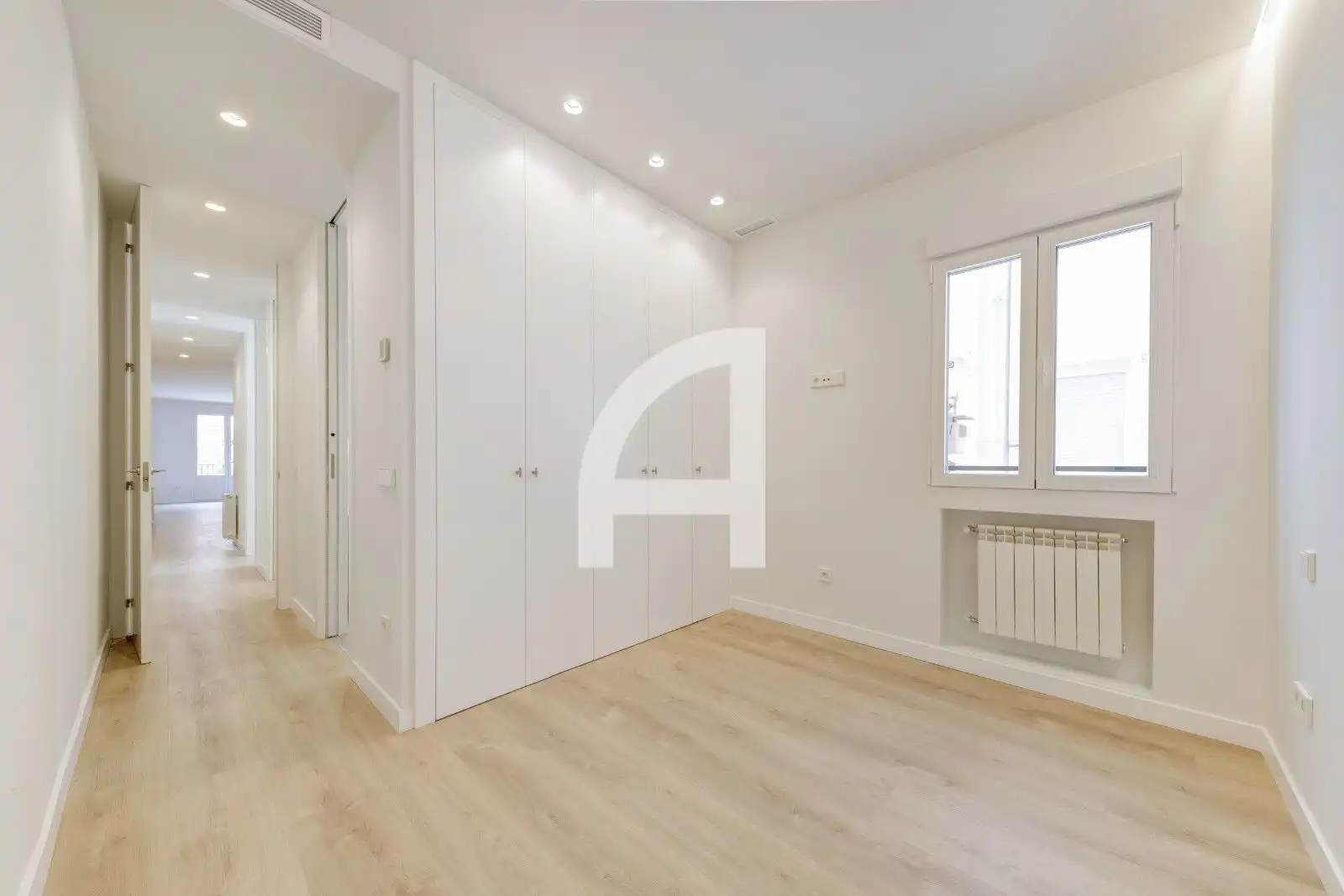Schlafzimmer von Wohnung zum Verkauf in Madrid mit Klimaanlage, Heizung und Terrasse