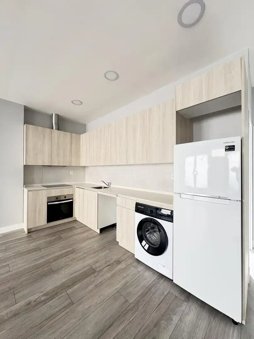 Cocina de Planta baja de alquiler en Madrid con Calefacción