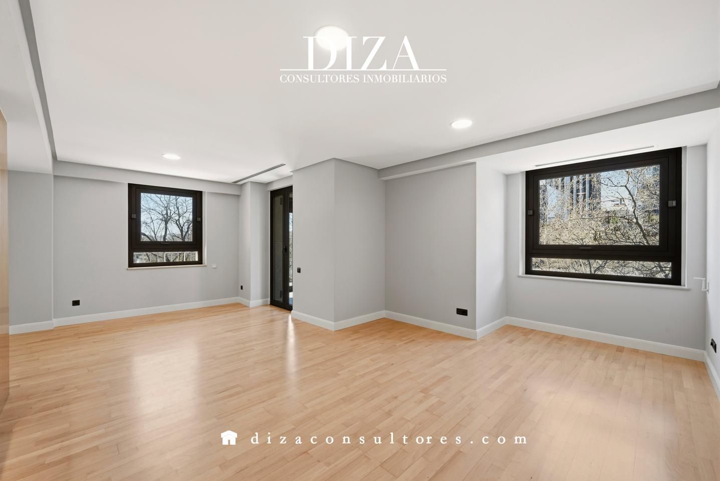 Habitación de Piso de alquiler en  Madrid Capital con Aire acondicionado, Calefacción y Trastero