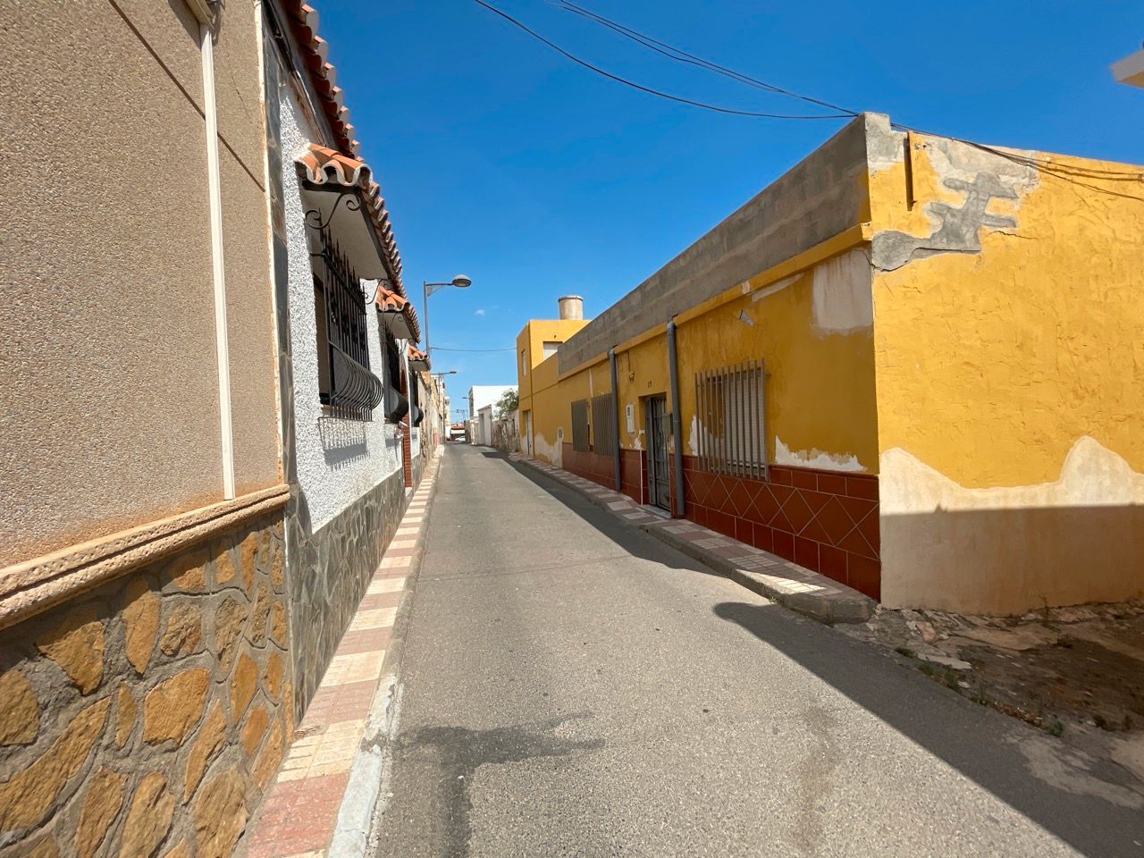 Exterior view of House or chalet for sale in Adra