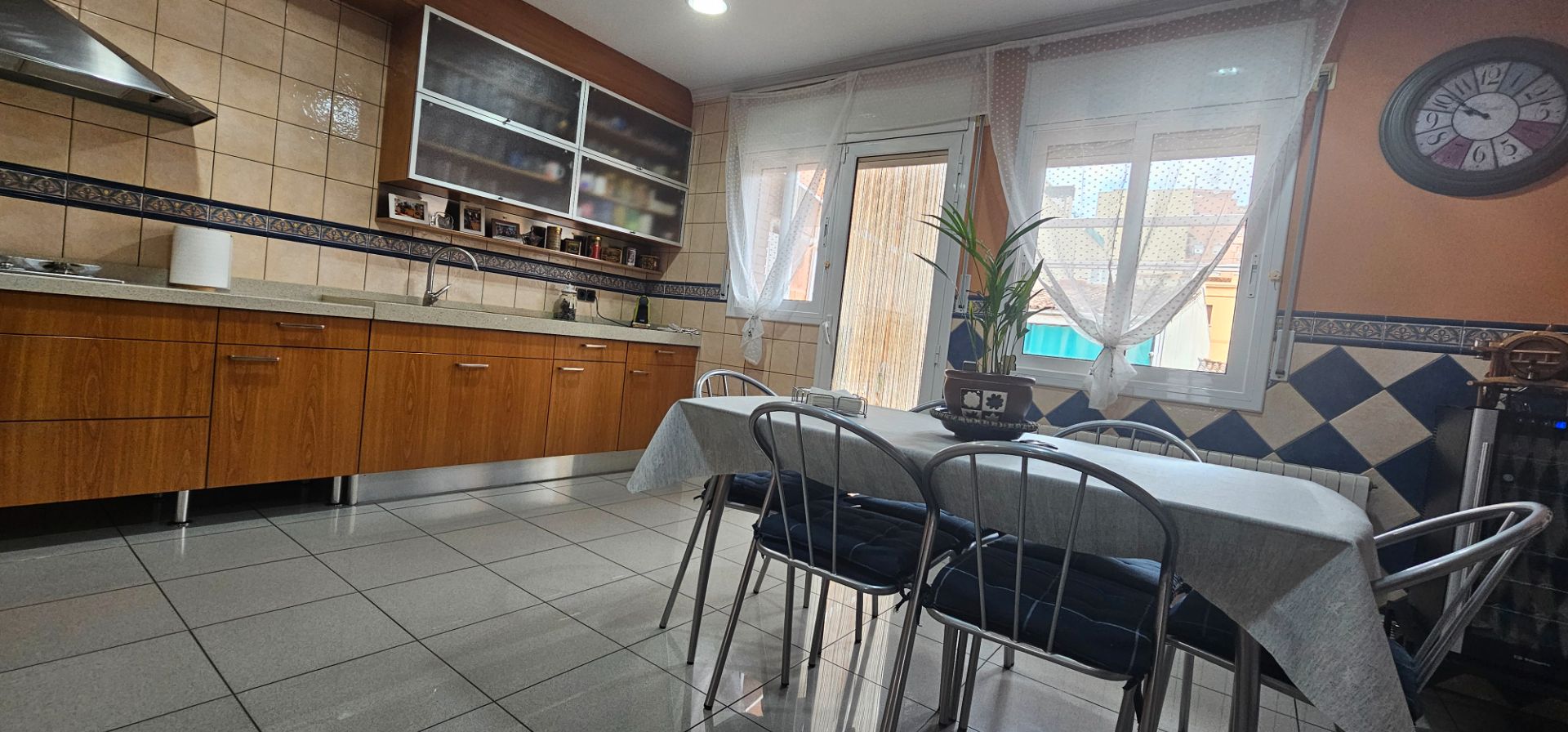 Kitchen of House or chalet for sale in Badalona  with Air Conditioner, Heating and Terrace