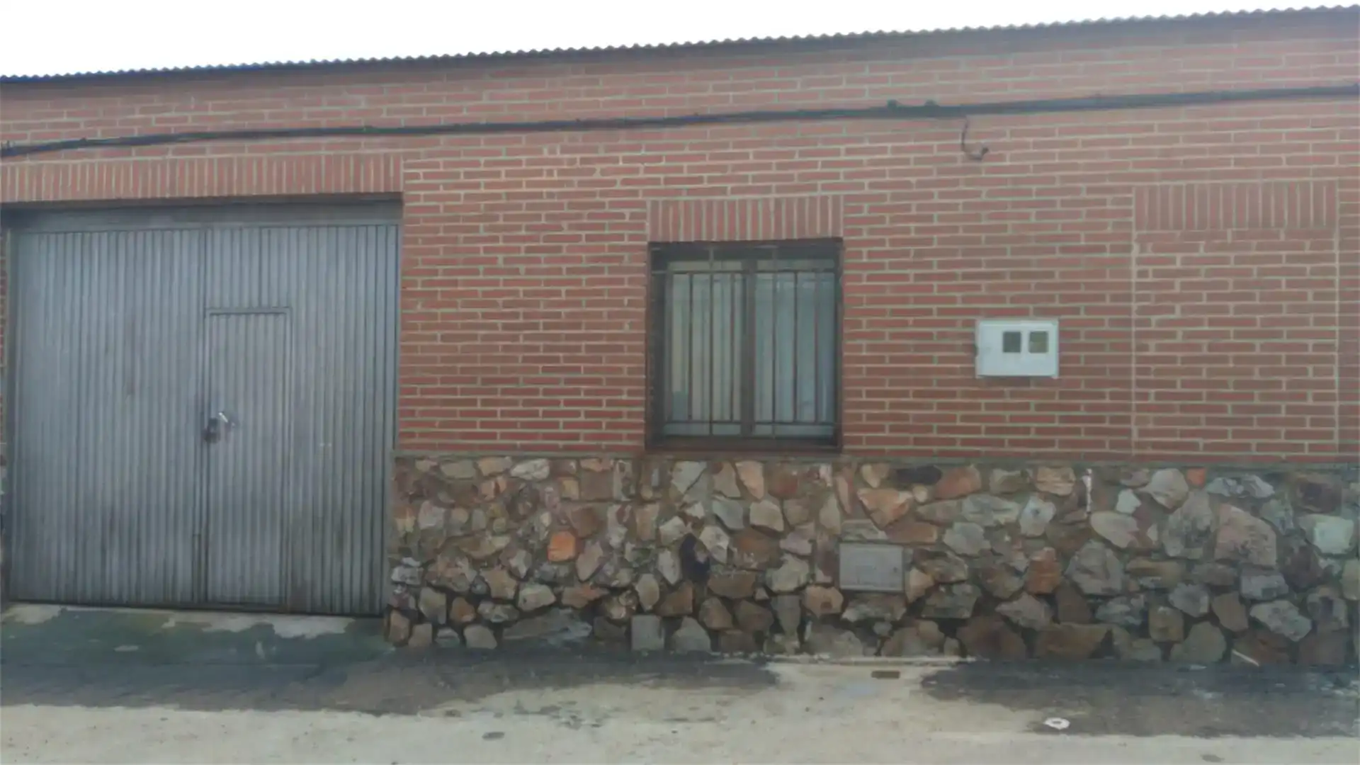Vista exterior de Garaje en venta en Helechosa de los Montes