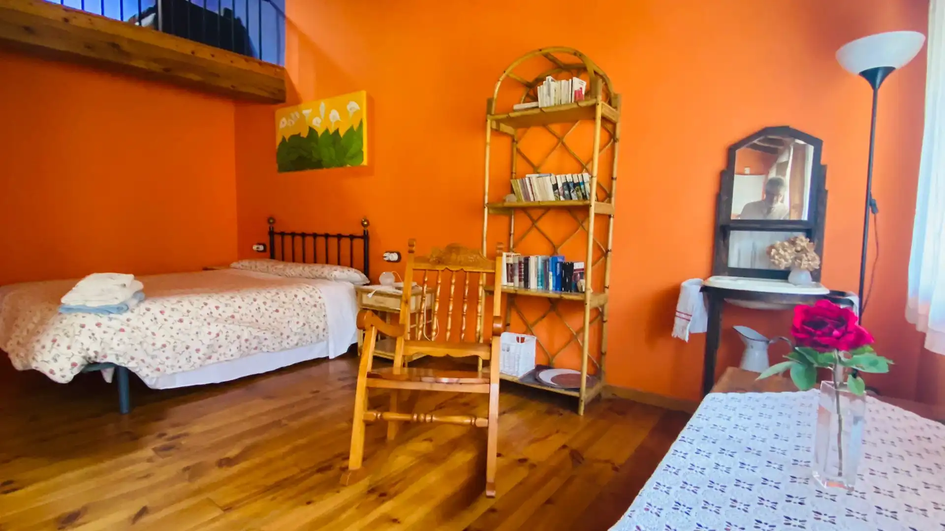Dormitori de Casa o xalet en venda en Villarluengo amb Calefacció, Traster i Moblat