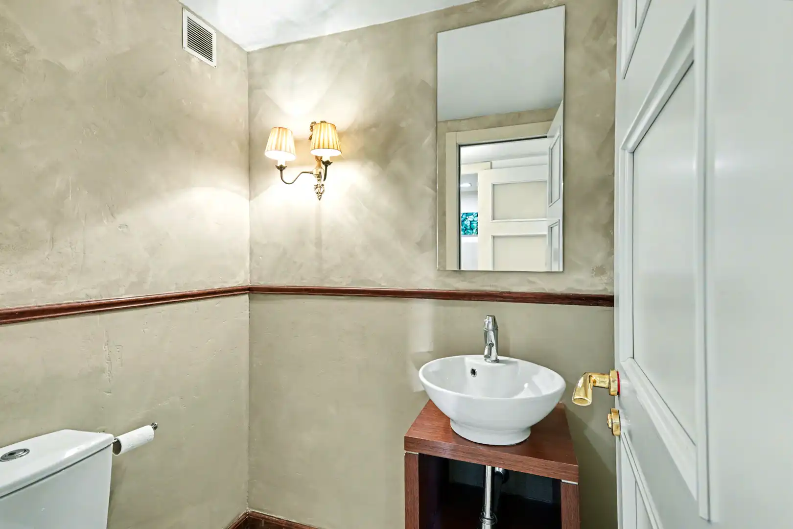 Baño de Piso en venta en Barcelona con Aire acondicionado, Calefacción y Parquet