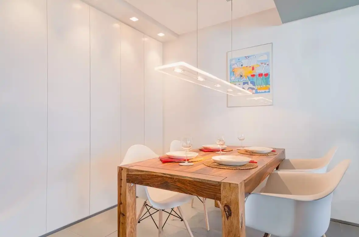 Menjador de Apartament de lloguer en Valencia amb Aire condicionat, Calefacció i Terrassa