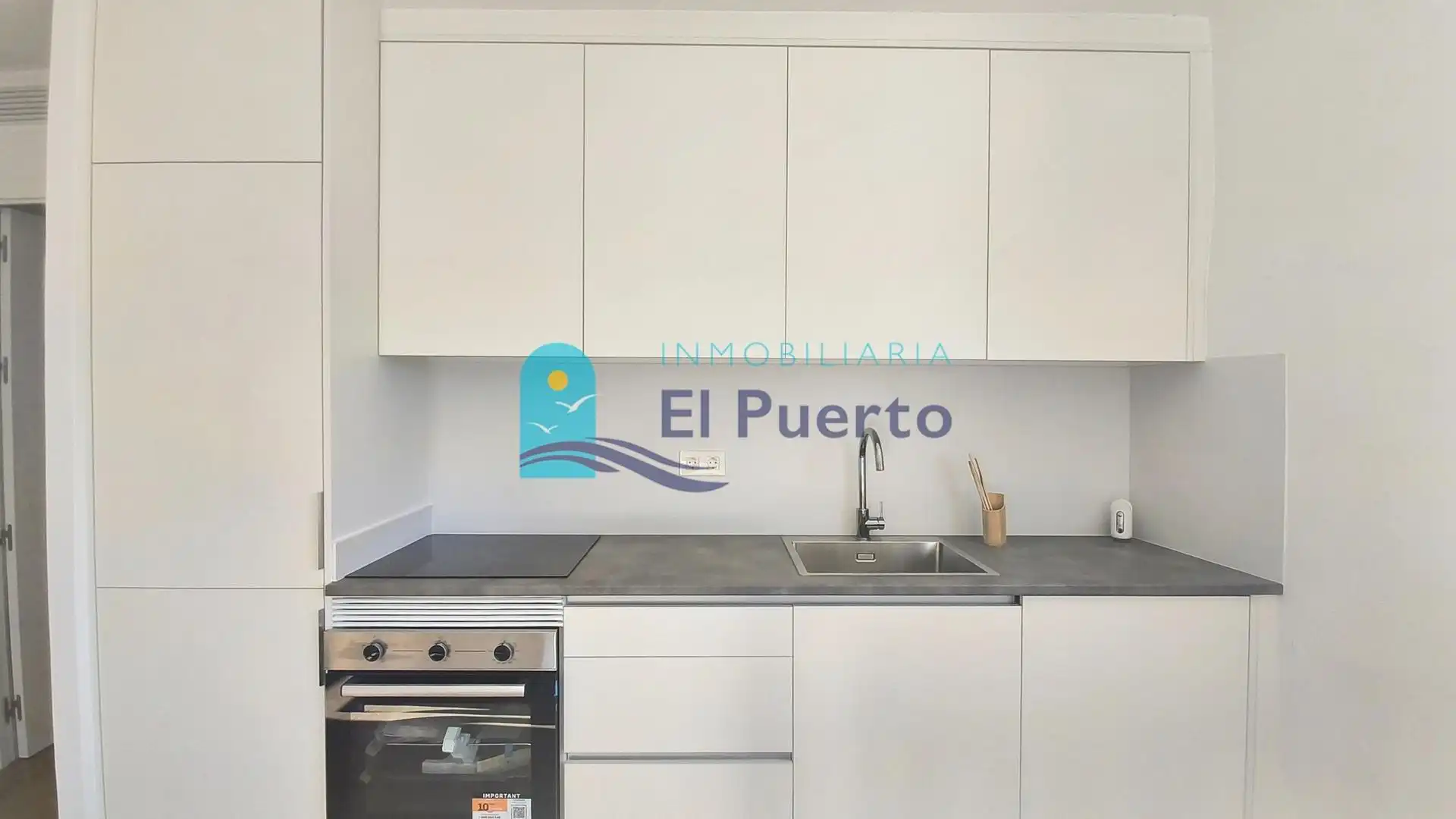 Cuina de Apartament en venda en Mazarrón amb Terrassa, Alarma i Piscina comunitària