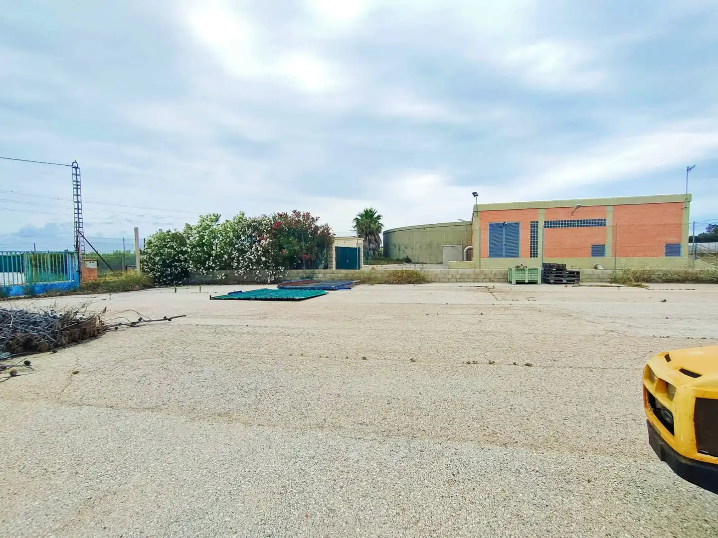 Nave industrial en venta en Sueca