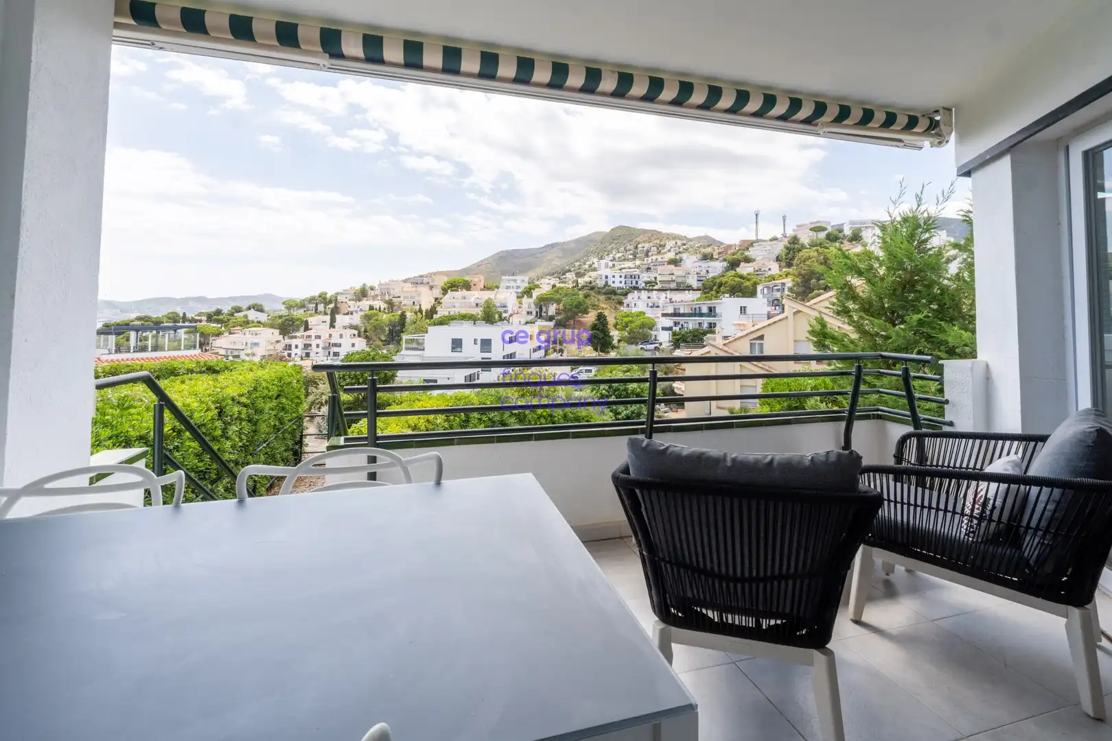 Terrasse von Erdgeschoss zum Verkauf in Llançà mit Heizung und Terrasse