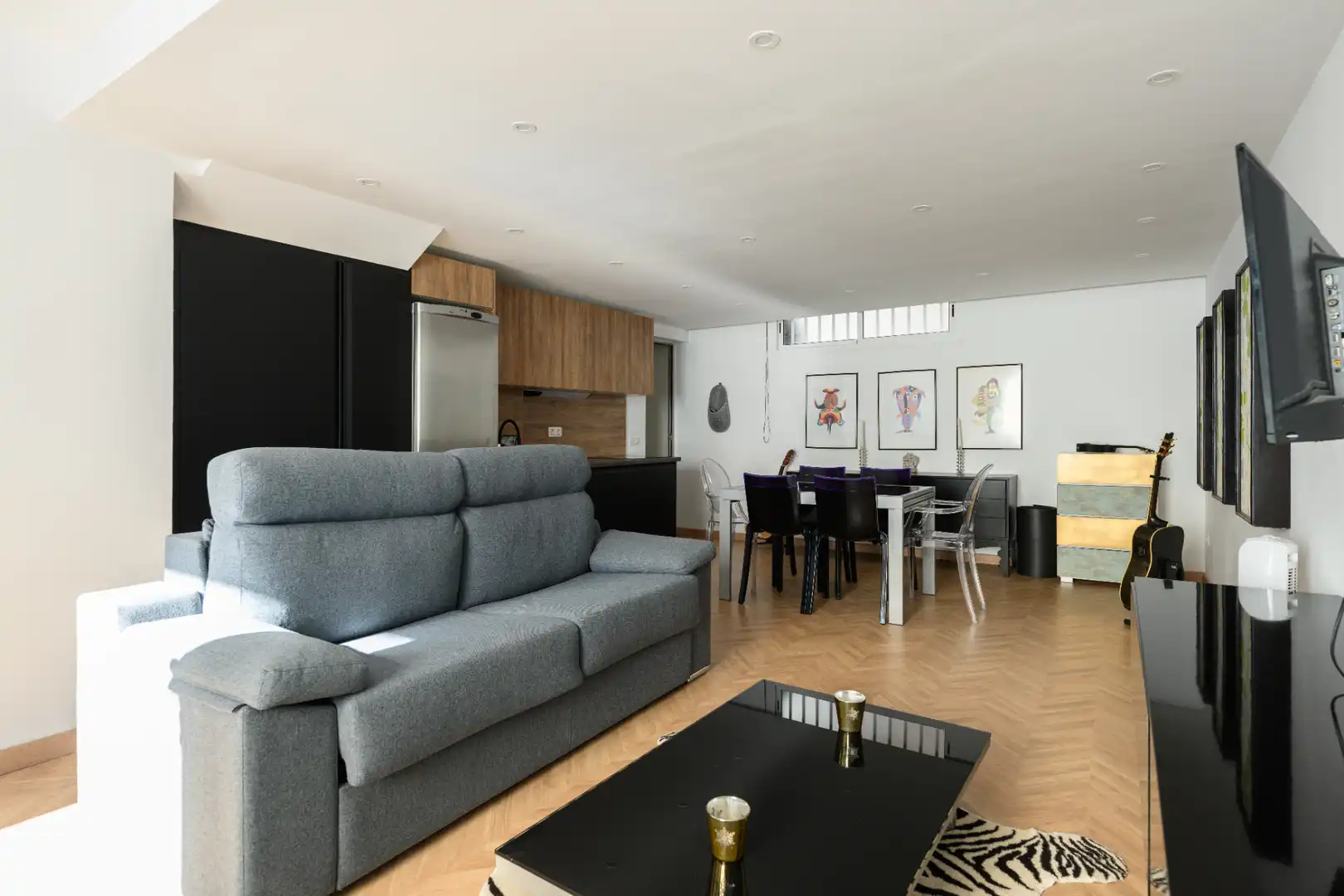 Sala d'estar de Casa adosada en venda en Las Palmas de Gran Canaria amb Jardí privat, Terrassa i Traster
