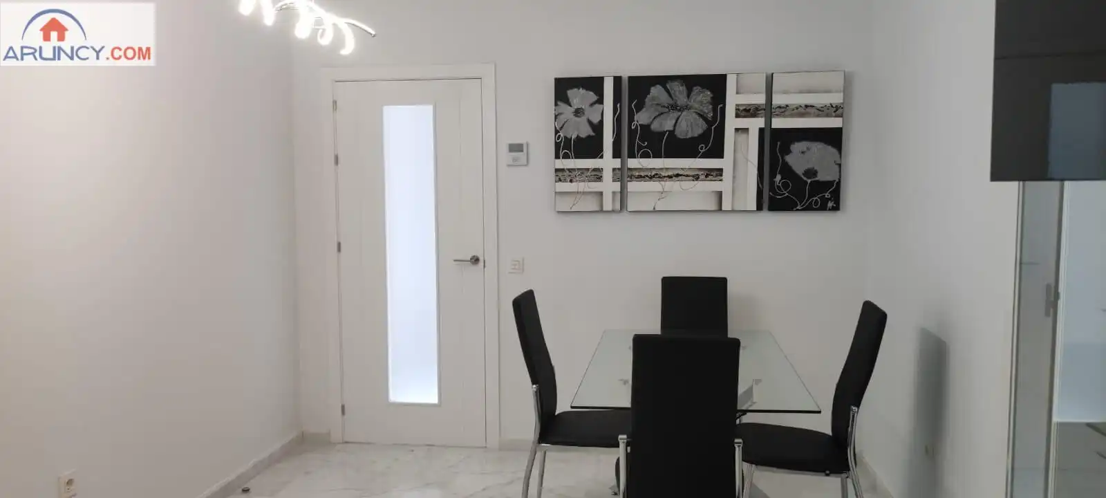 Comedor de Piso de alquiler en Montequinto con Aire acondicionado, Calefacción y Jardín privado