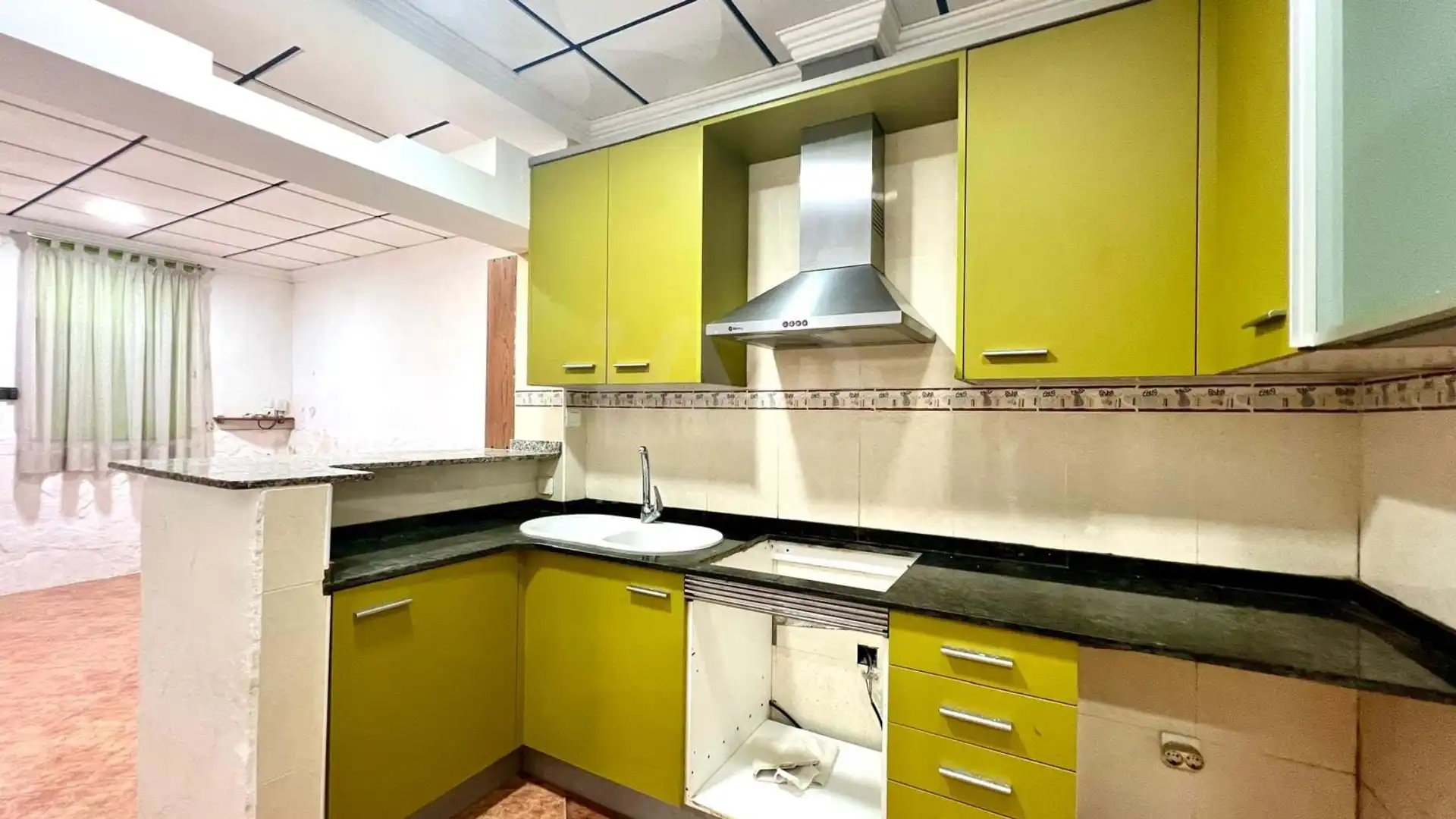 Kitchen of Flat for sale in Tortosa