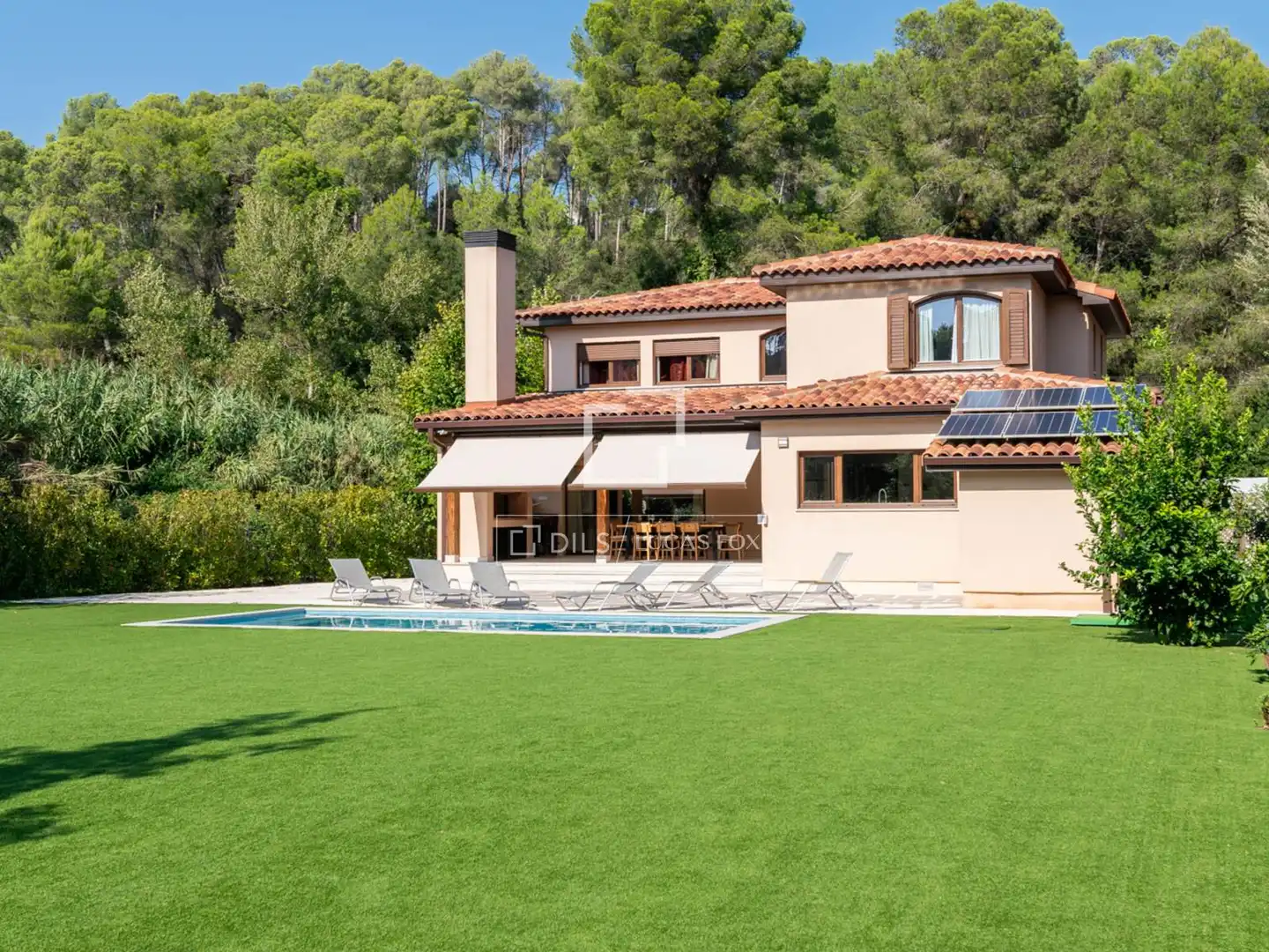 Garden of Houses for sale in Sant Cugat del Vallès  with Air Conditioner, Heating and Private garden