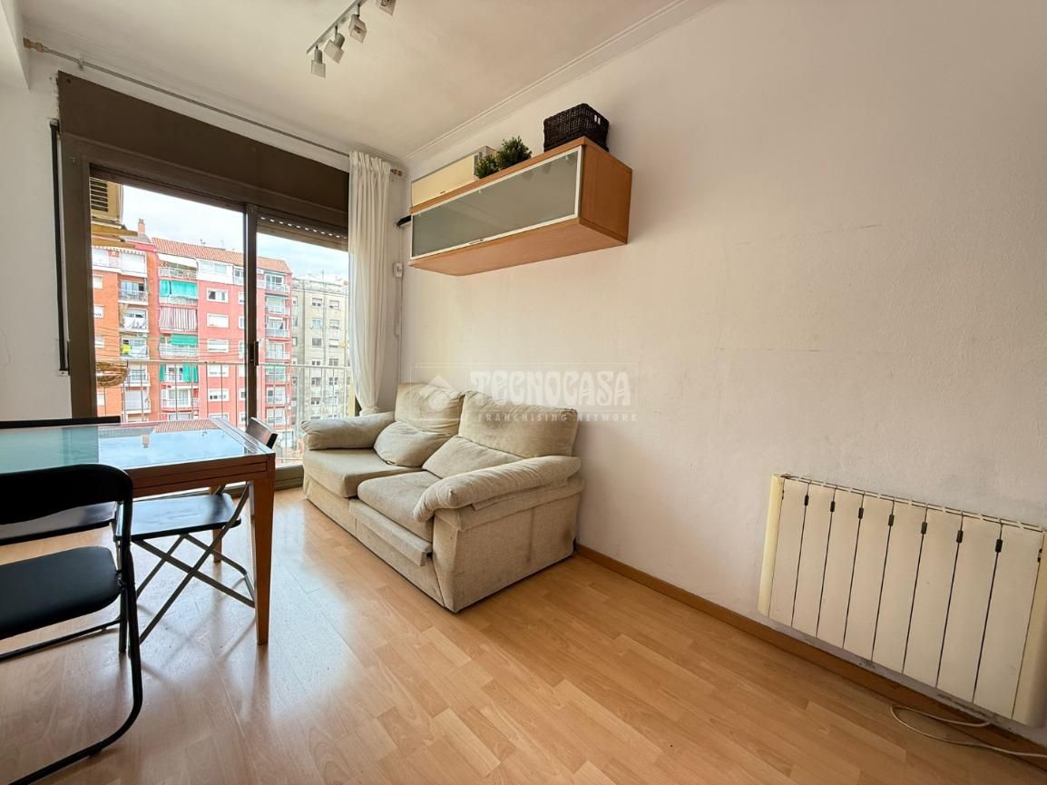 Sala d'estar de Pis en venda en  Barcelona Capital amb Aire condicionat, Calefacció i Parquet