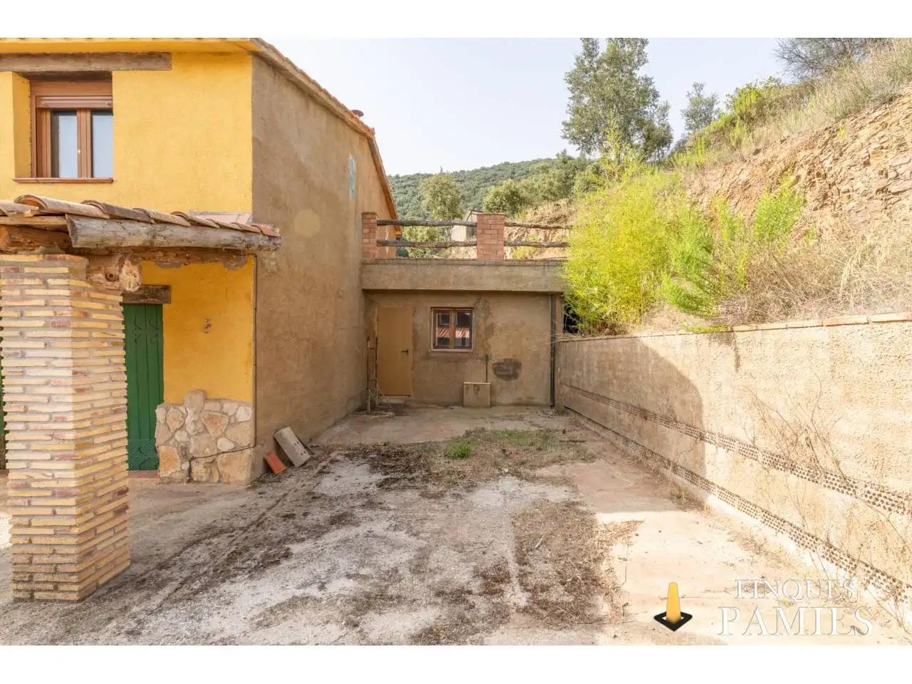 Exterior view of Country homes for sale in La Selva del Camp  with Private garden, Terrace and Swimming Pool