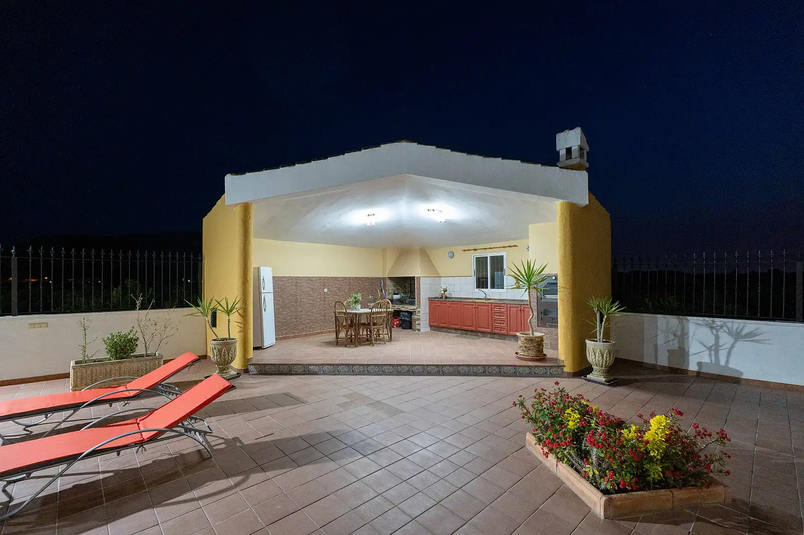 Terrassa de Casa o xalet en venda en Orihuela amb Aire condicionat, Jardí privat i Terrassa