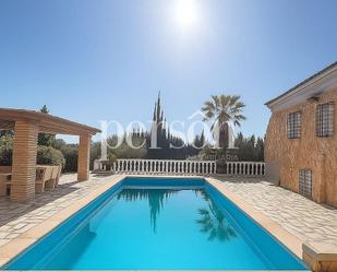 Swimming pool of House or chalet for sale in Riba-roja de Túria  with Air Conditioner, Private garden and Terrace