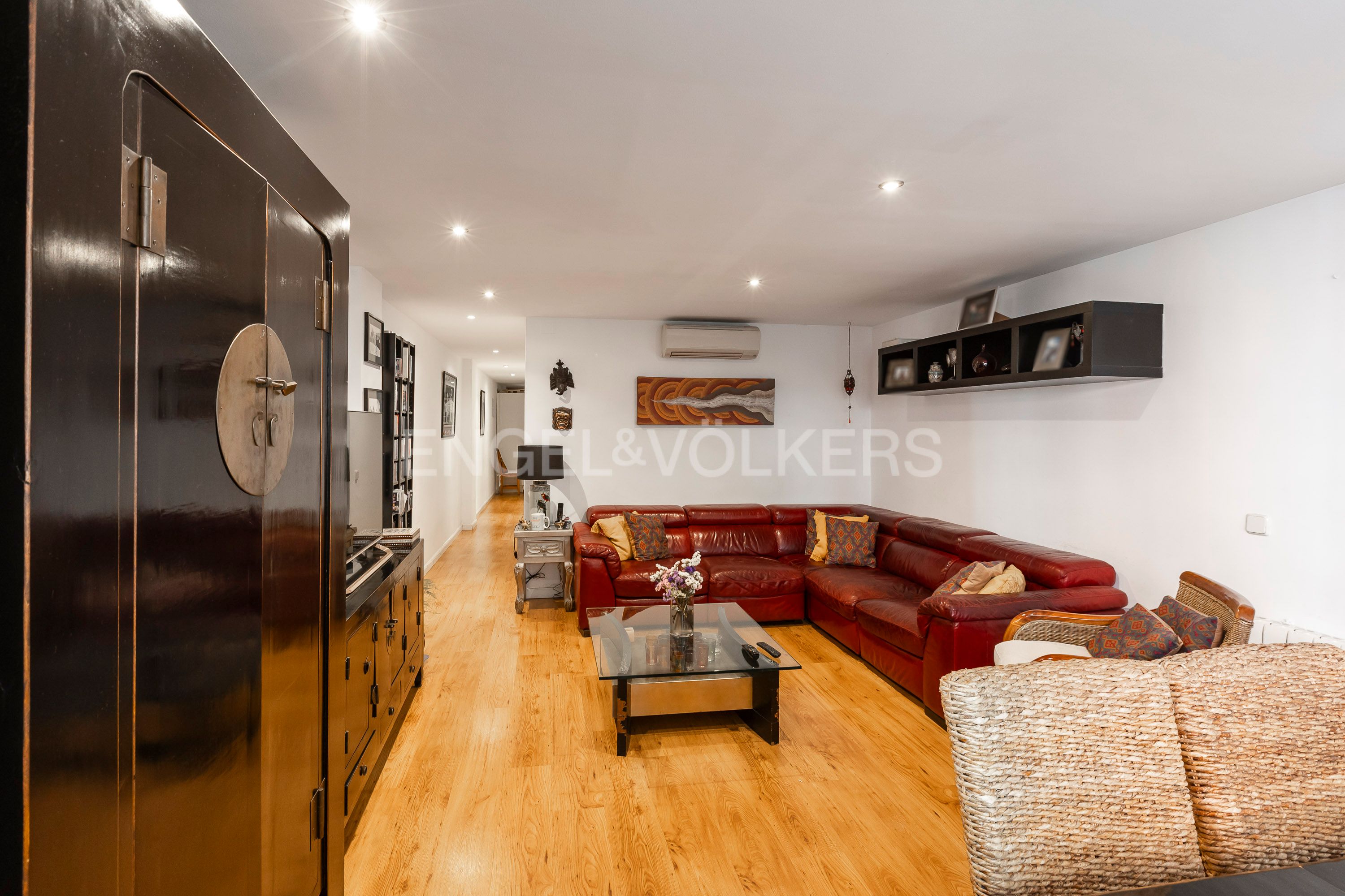 Living room of Apartment for sale in  Madrid Capital  with Air Conditioner, Heating and Private garden