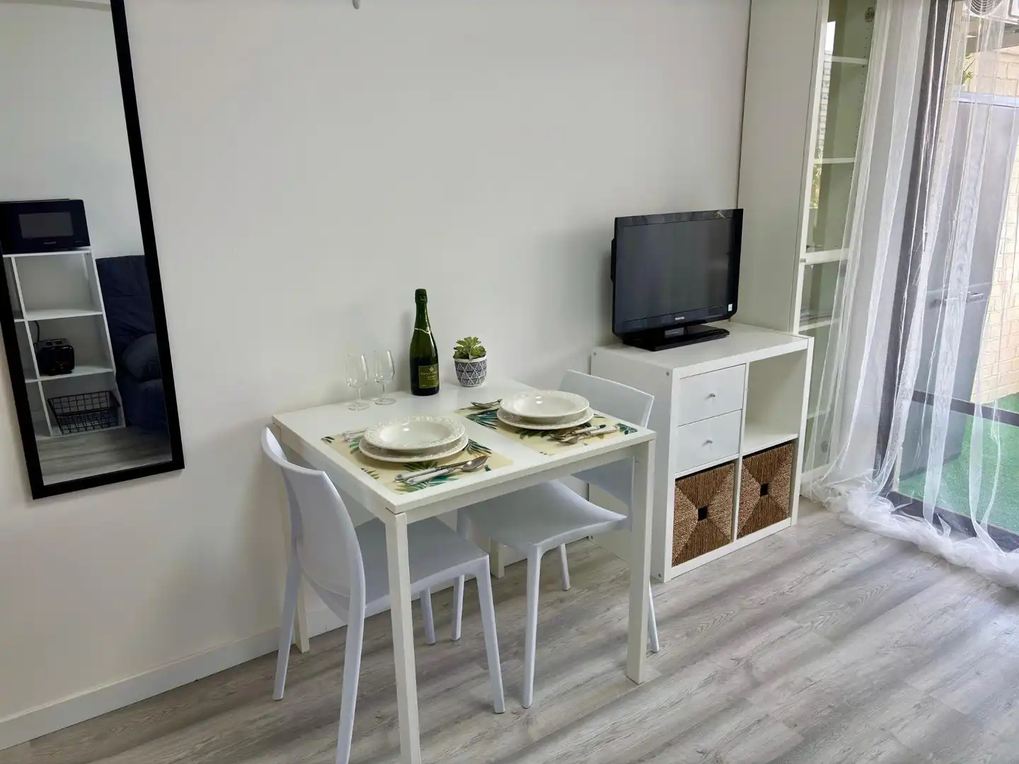 Comedor de Apartamento en venta en Torrevieja con Aire acondicionado, Terraza y Amueblado