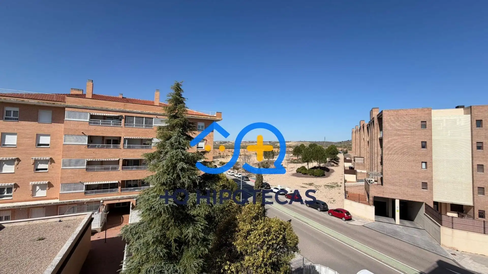 Exterior view of Flat for sale in Toledo  with Air Conditioner, Terrace and Storage room