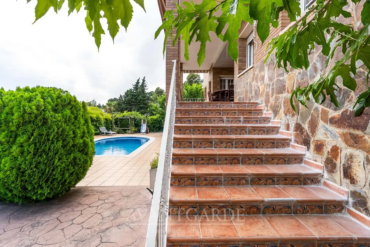 Terrassa de Casa o xalet en venda en Pallejà amb Aire condicionat, Calefacció i Jardí privat