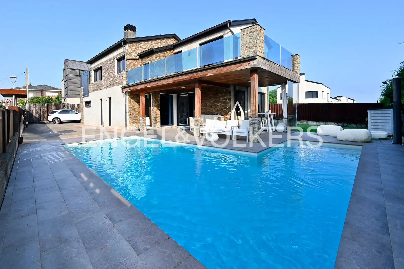 Piscina de Casa o xalet en venda en Piélagos amb Calefacció, Jardí privat i Terrassa