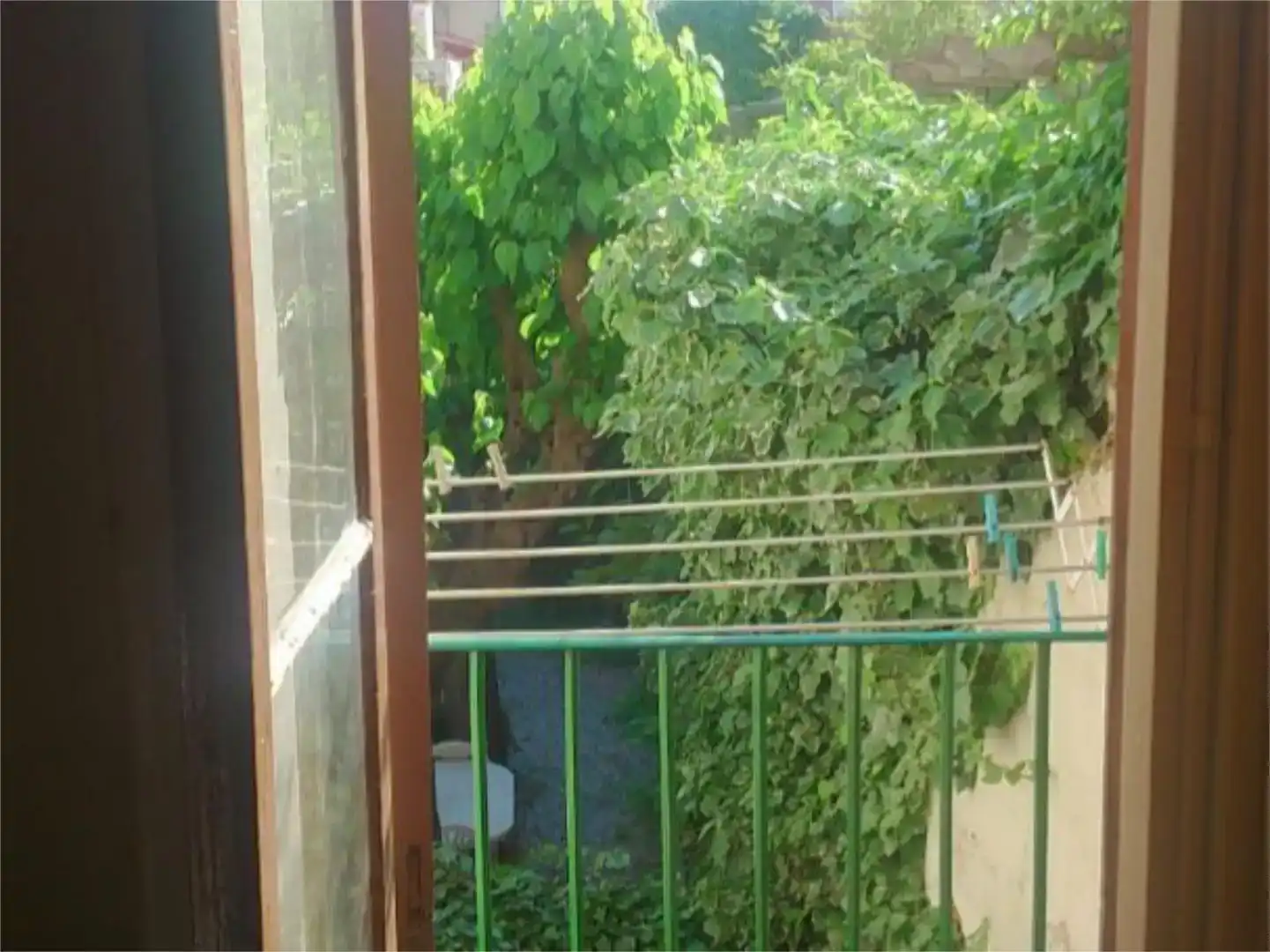 Terraza de Casa adosada para compartir en Sabadell con Trastero y Amueblado