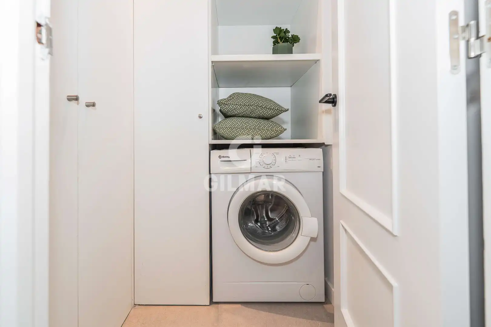 Bedroom of Flat for sale in Madrid  with Heating