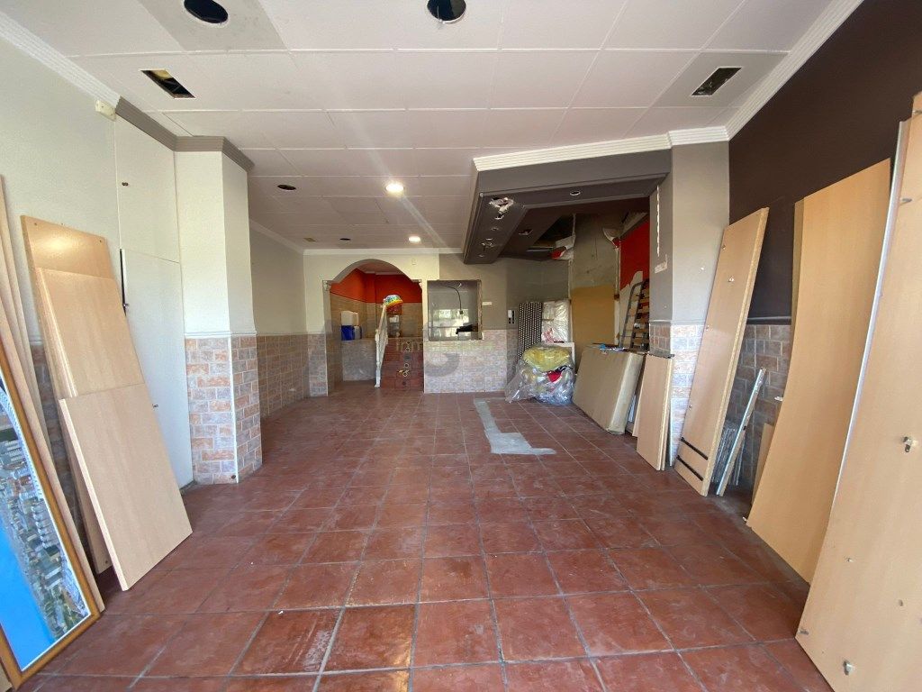 Nau industrial en venda a Carlet